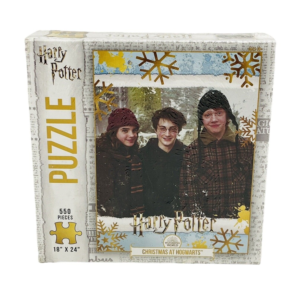 Harry‎ Potter Christmas At Hogwarts 550 Piece Jigsaw Puzzle 18x24 Ron Hermione